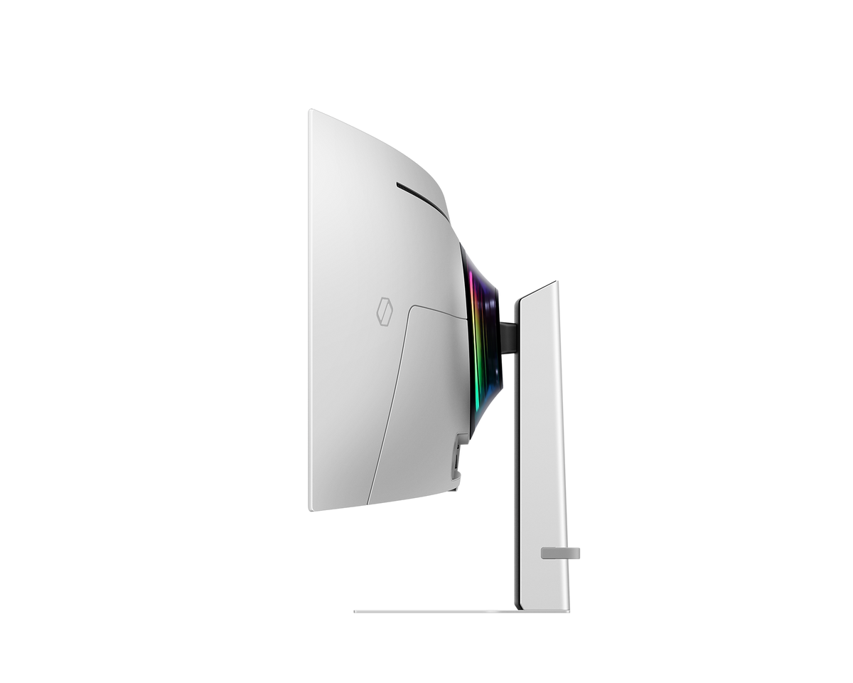 Samsung Odyssey OLED G9 G93SD side profile